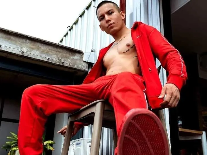 AntonSmithX cam model profile picture