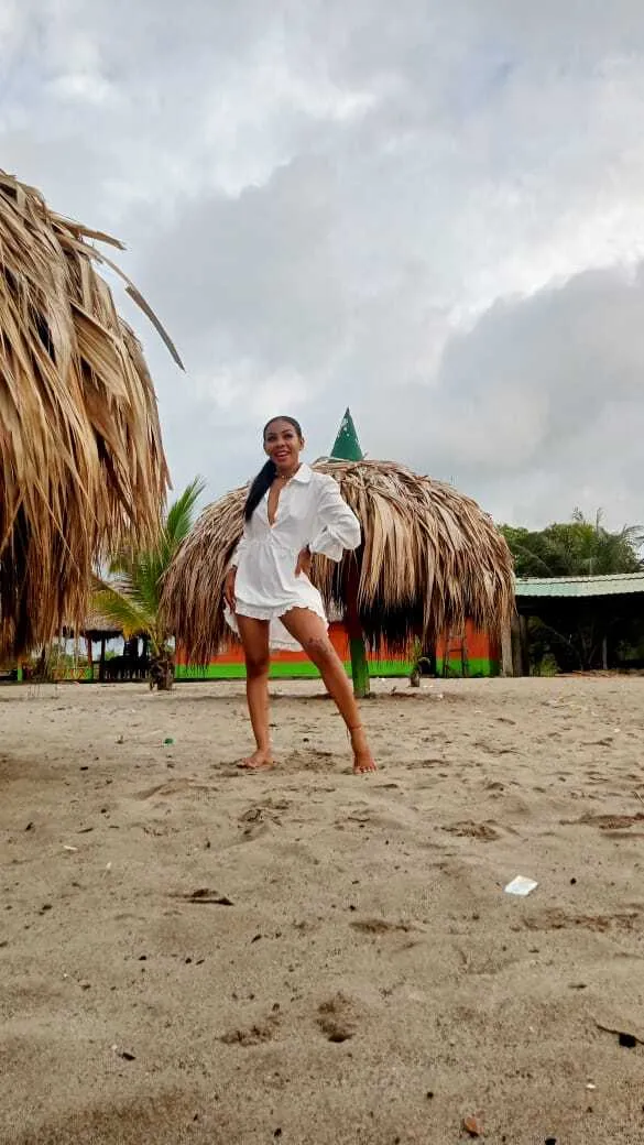 Interprète HellenSkyy Photo 12