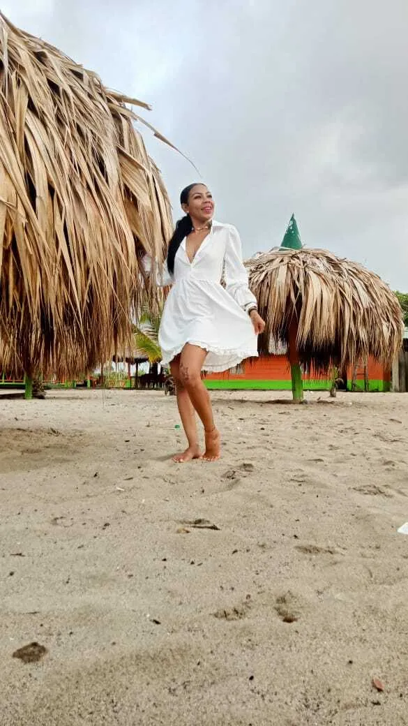 Interprète HellenSkyy Photo 10