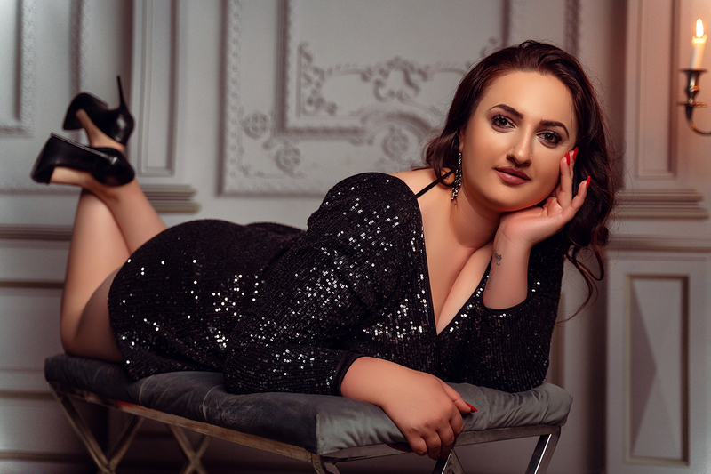 Performer MiriamMyers Photo 11