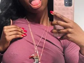 Royalbliss profilbild på webbkameramodell