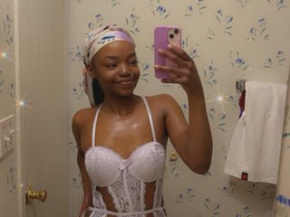 Image de profil du modèle de webcam PotPetite