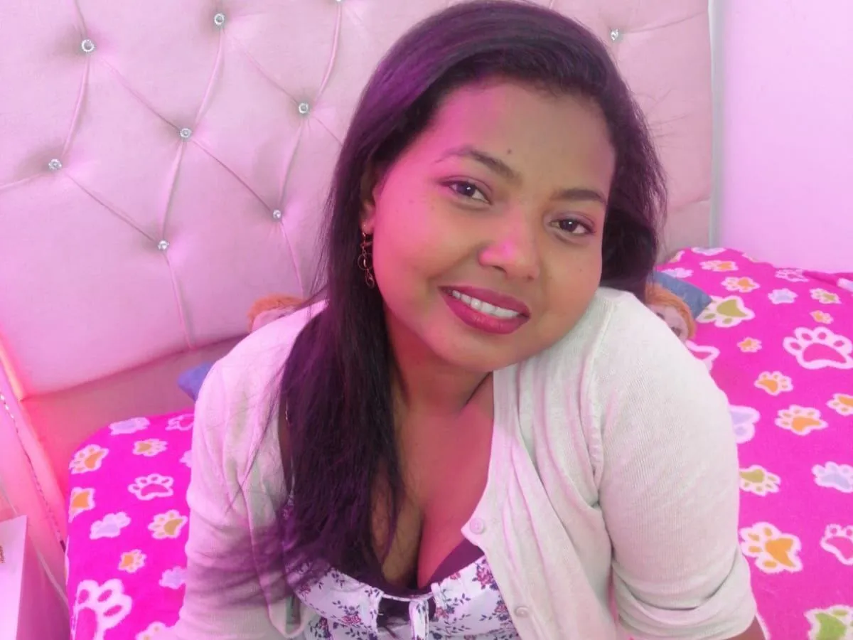 azullila154 Profilbild des Cam-Modells