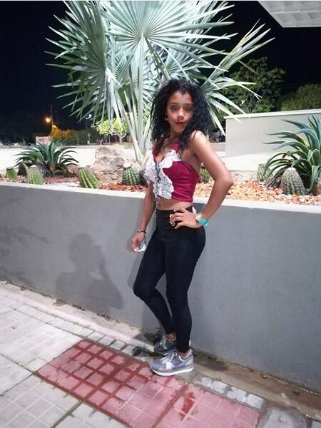 Performer UrmaTaylor Photo 6