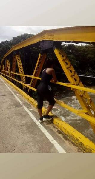 Performer UrmaTaylor Photo 9