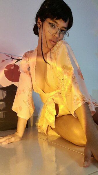 Intérprete RoseRobertsxo Foto 2