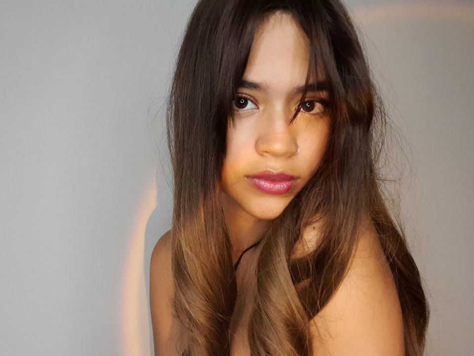 RoseRobertsxo profilbild på webbkameramodell