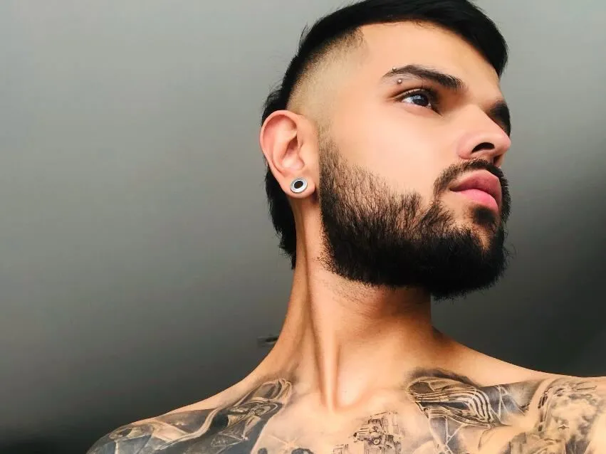 LucianoEvanss Profilbild des Cam-Modells