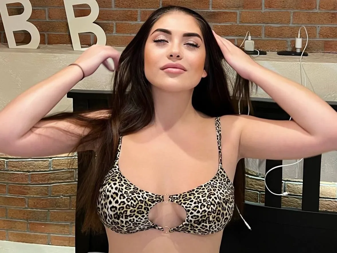 HoneyForBunny cam model profile picture