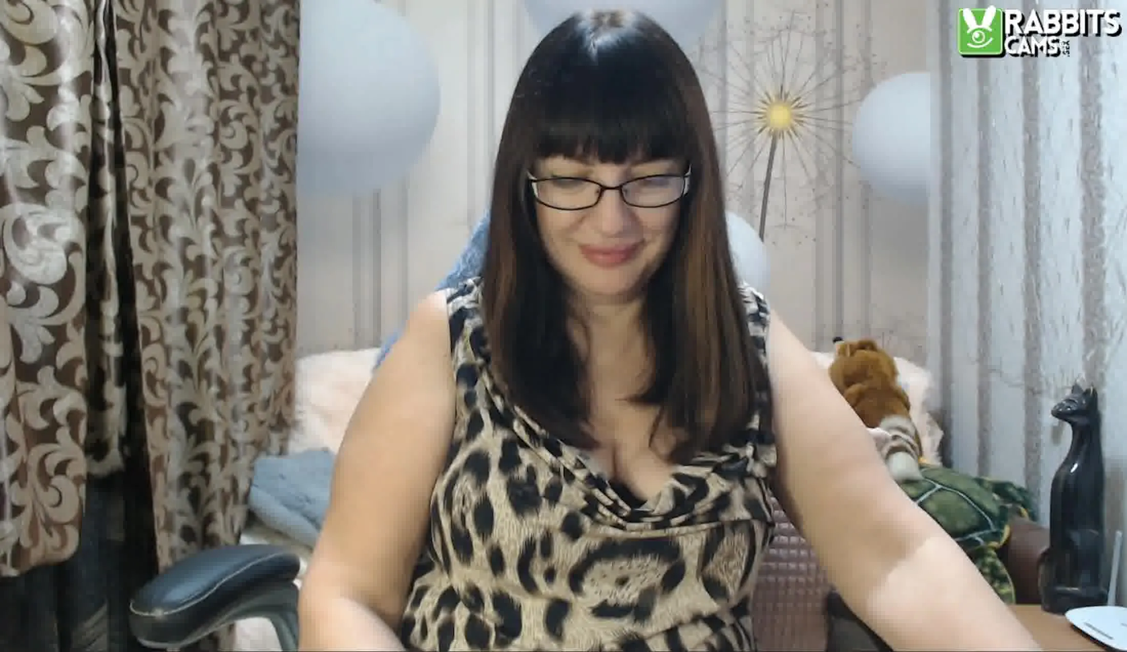 Interprete LeilaNight Video 1