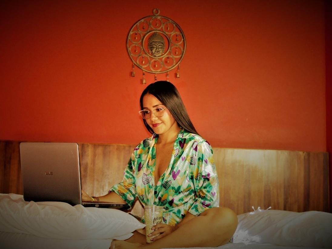 Imagen de perfil de modelo de cámara web de natasha239