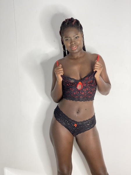 Artist HannahGreyy Foto 3