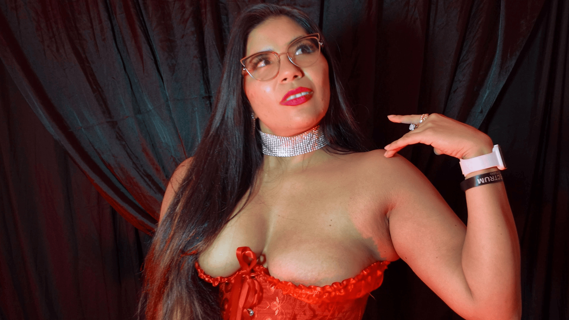 Performer LunaDumont Photo 3