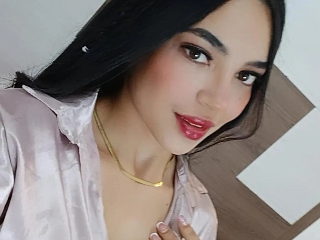 Image de profil du modèle de webcam KhatyLopez