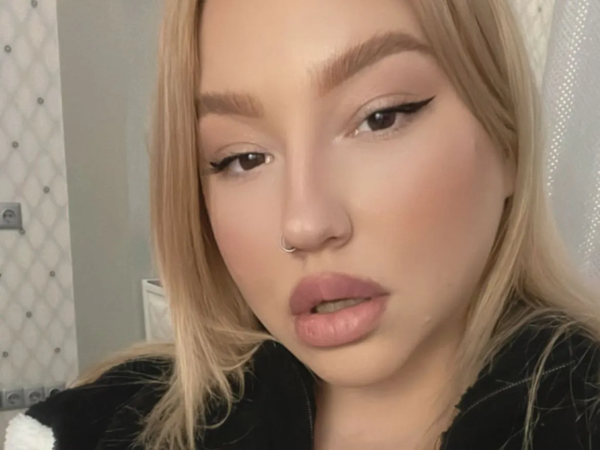SelinFlover immagine del profilo del modello di cam