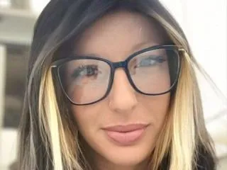 Image de profil du modèle de webcam Prettylittlething