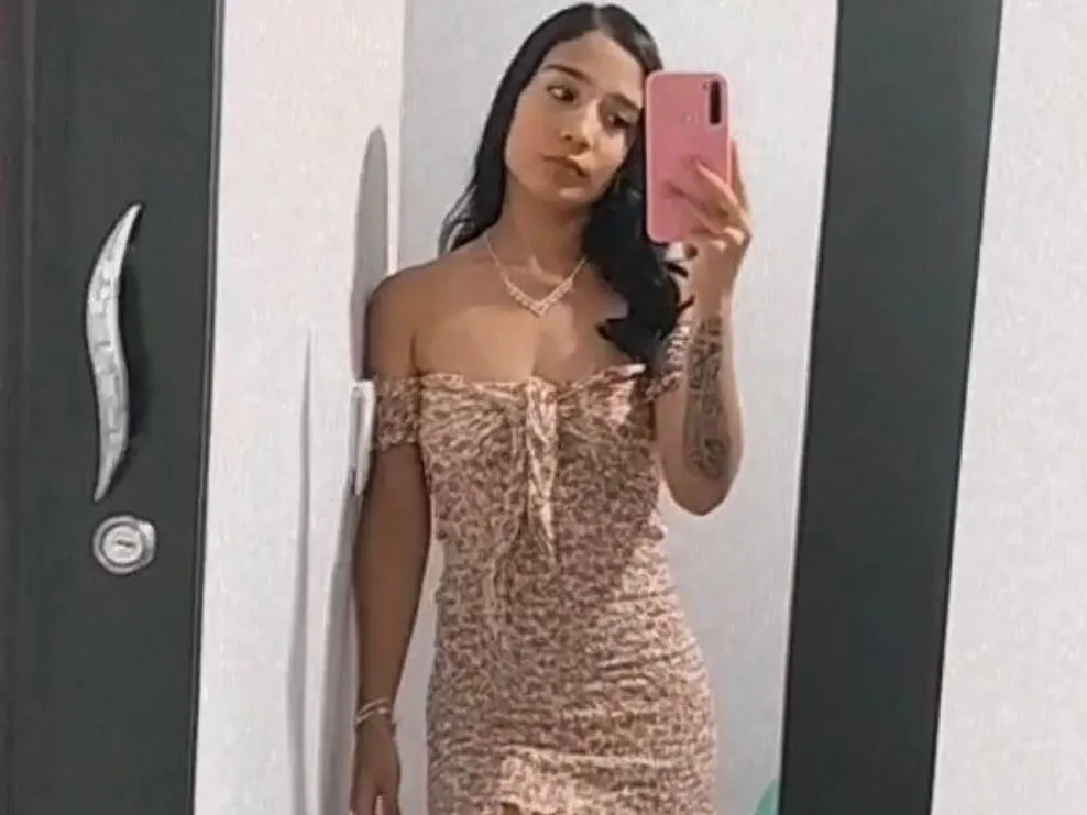 GabrielaMontoya profilbild på webbkameramodell
