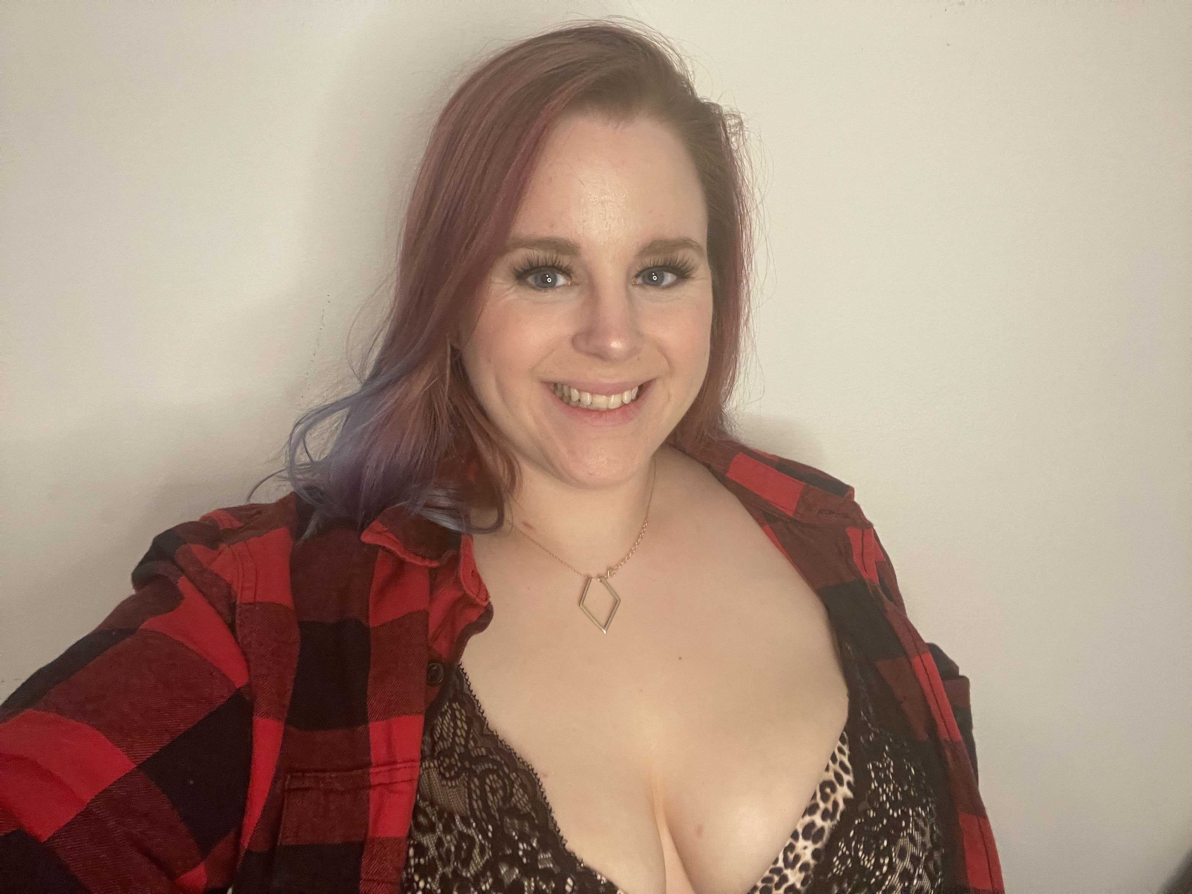 OliviaValentineXXX profilbild på webbkameramodell