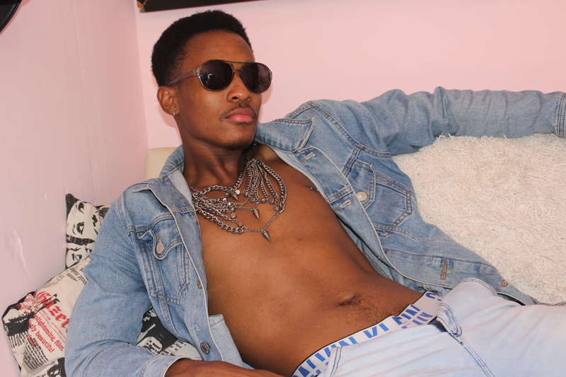 Darsteller LeikBrown Foto 10