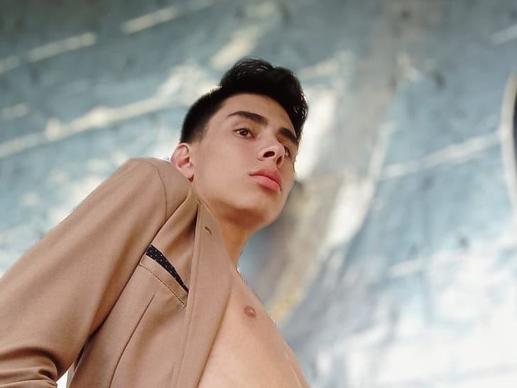 JohnSweetCum profielfoto van cam model