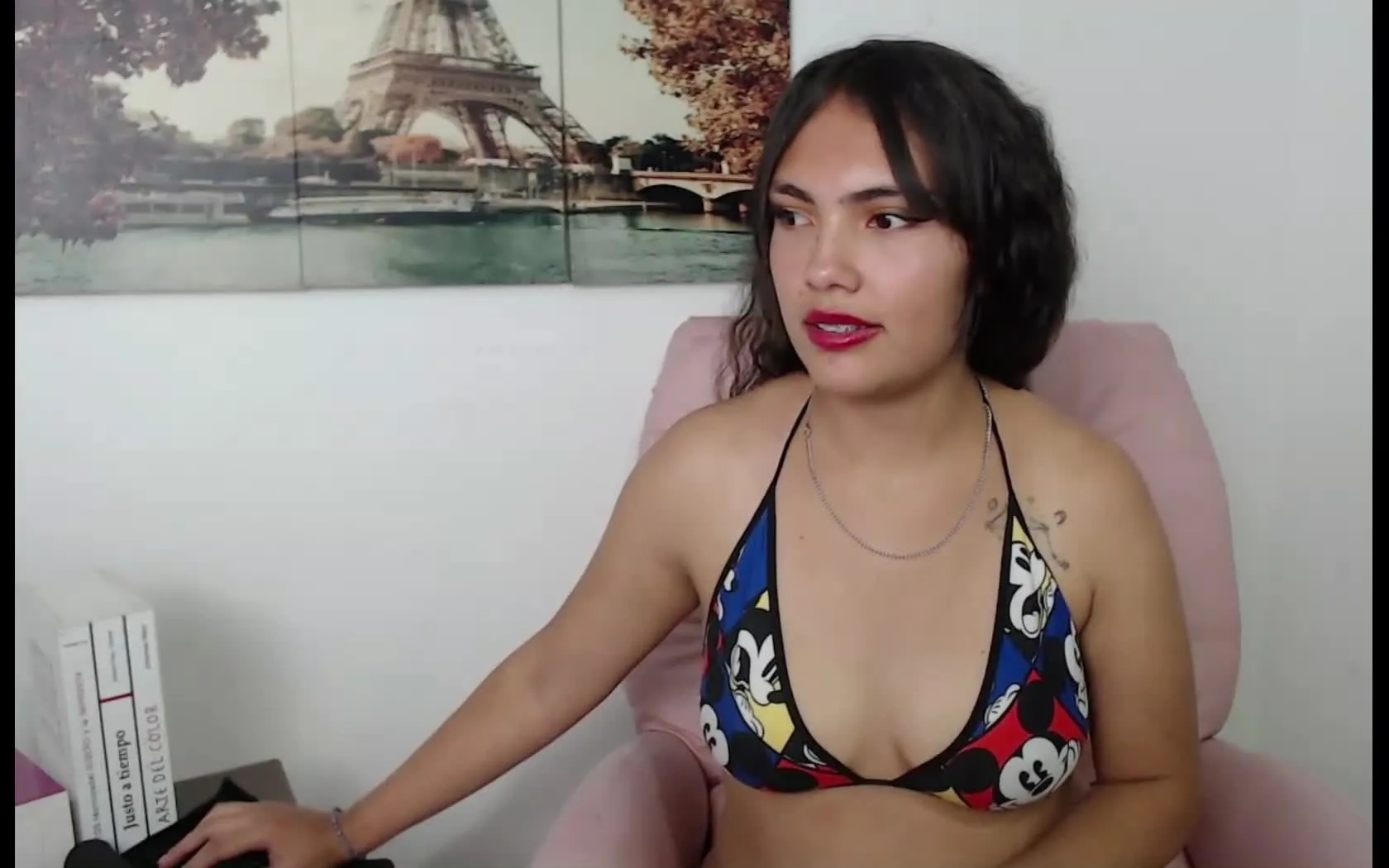 Interprete MiaLeyton Video 1