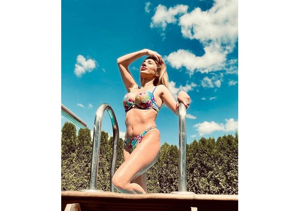 Foto de perfil de modelo de webcam de RebeccaaX