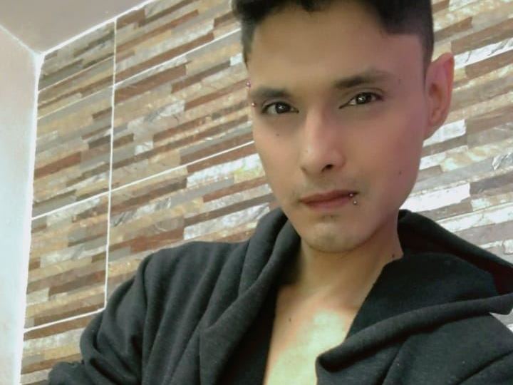 AnnaBlueXx cam model profile picture