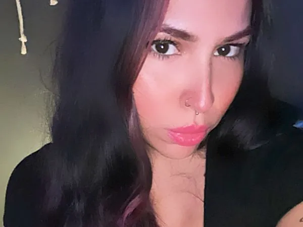 LucieFera immagine del profilo del modello di cam