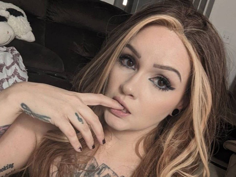 Image de profil du modèle de webcam TattedMistress