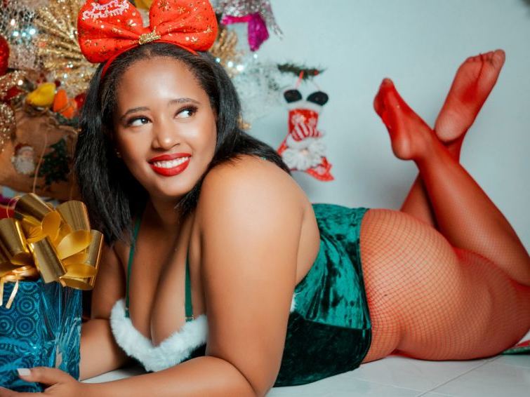 Foto de perfil de modelo de webcam de CharlotteDiiaz