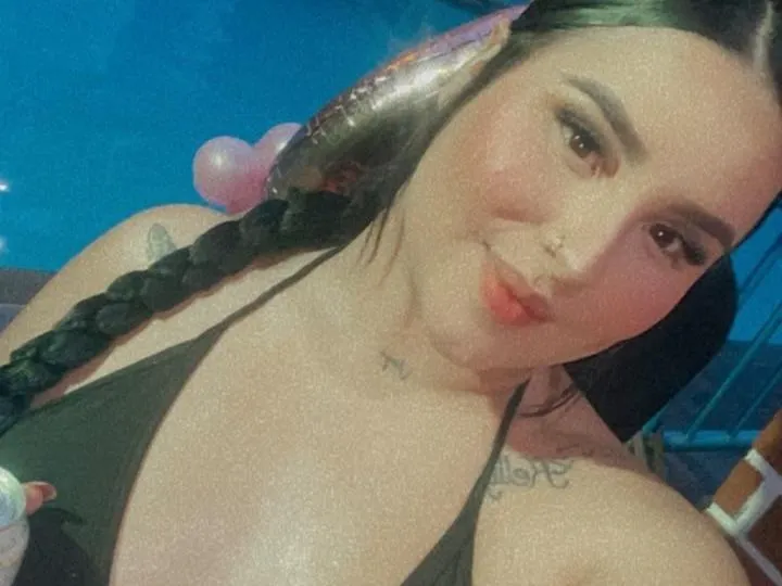 MelanyReyy immagine del profilo del modello di cam