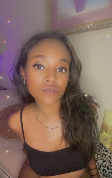 Utøver AsteriaOnyxx Bilde 10