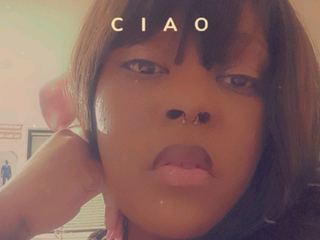 QueenXDesire profielfoto van cam model