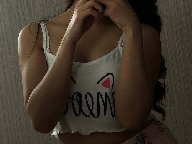 Ifoundyourlove profilbild på webbkameramodell