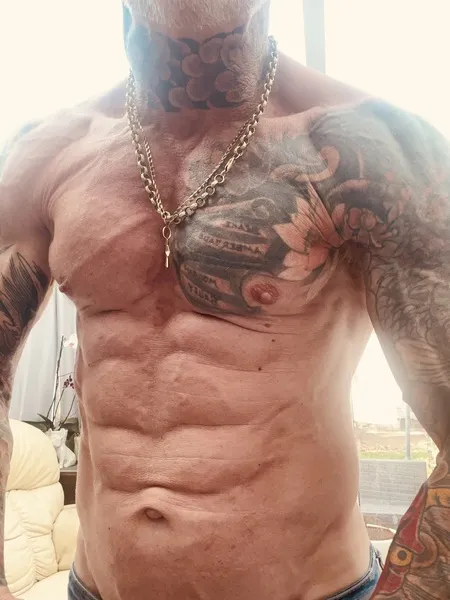 Utøver Cheekybustybabe_n_markusspartan Bilde 2