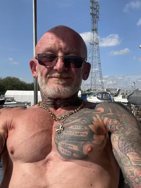 Utøver Cheekybustybabe_n_markusspartan Bilde 8