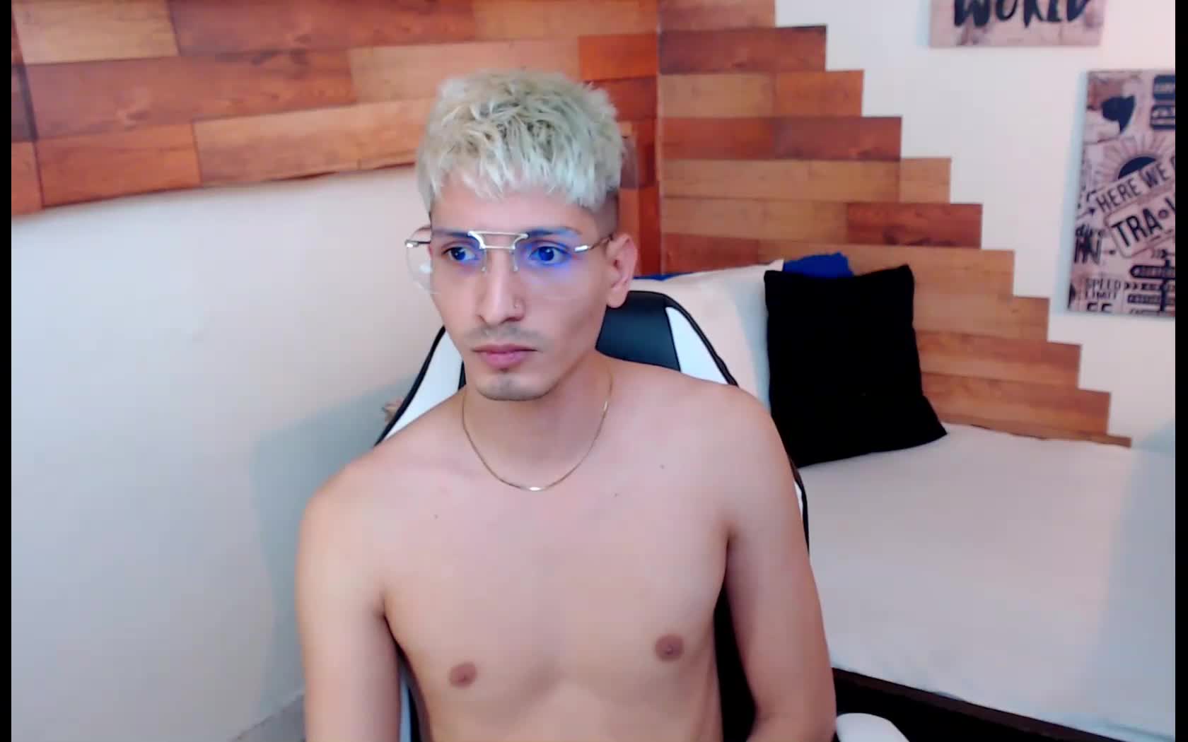 Intérprete LiamKingg Video 1