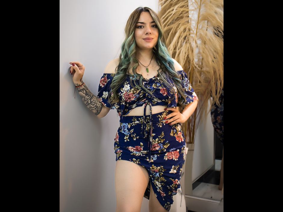 Imagen de perfil de modelo de cámara web de SeleneGlass