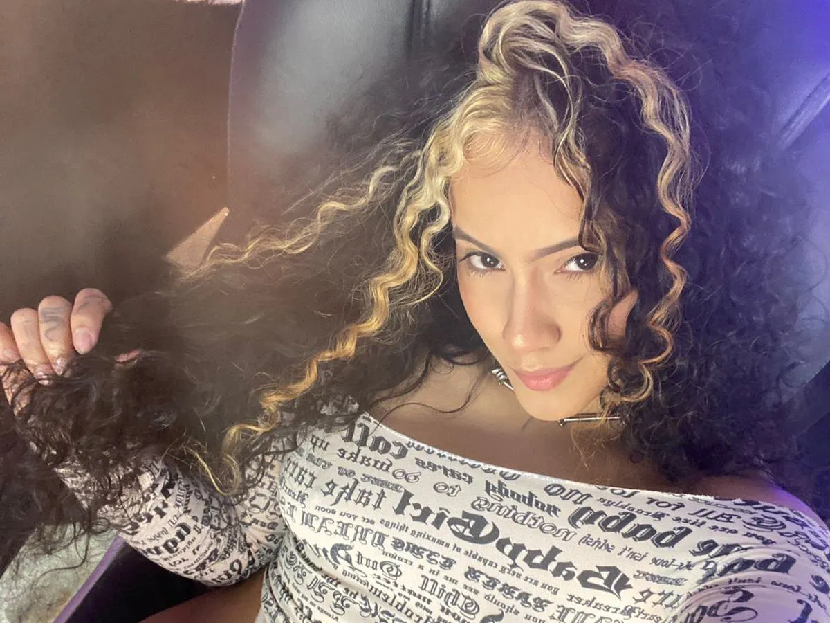 AlwaysAnna profilbild på webbkameramodell