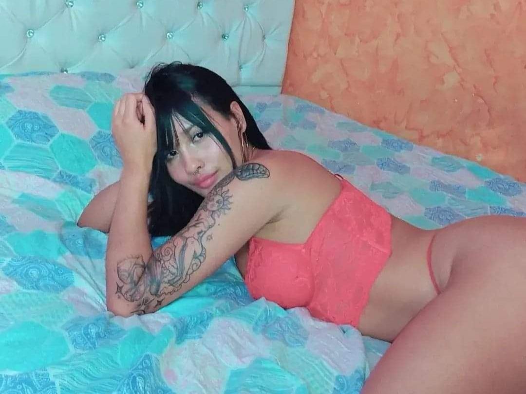 Foto de perfil de modelo de webcam de lunajr 