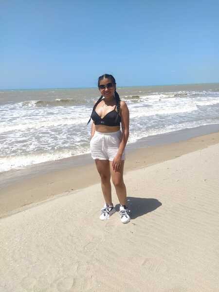 Performer MollieRogers Photo 4