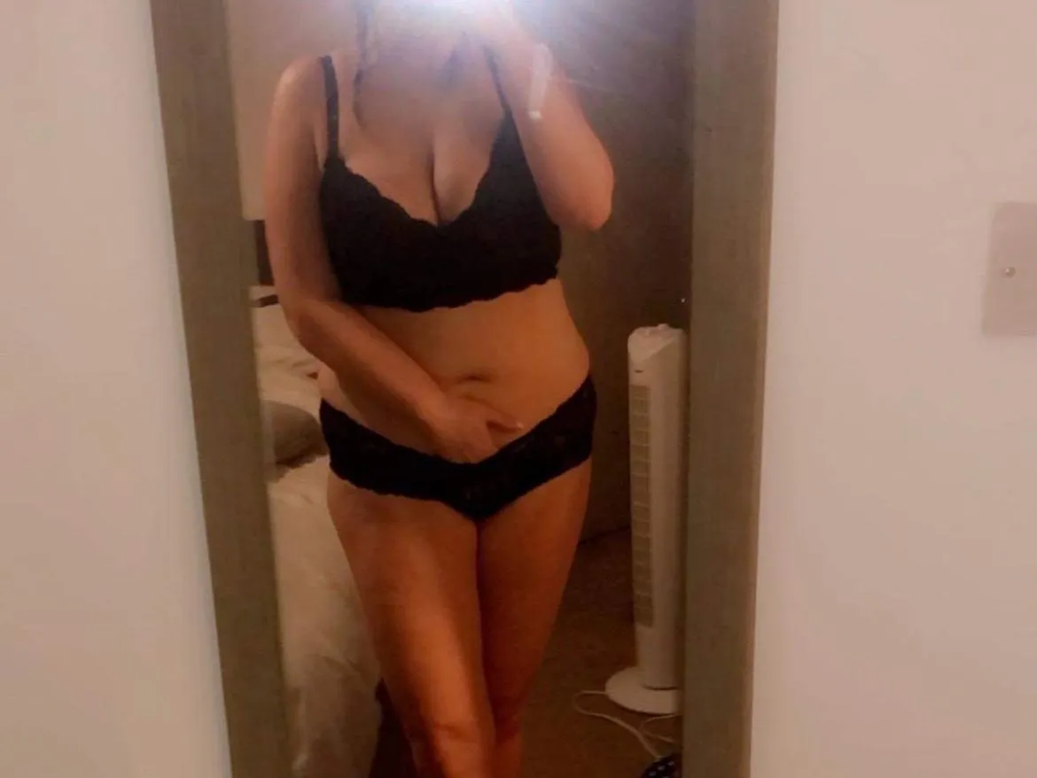 Image de profil du modèle de webcam Electriclizzie