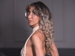 Imagen de perfil de modelo de cámara web de LuneNoir