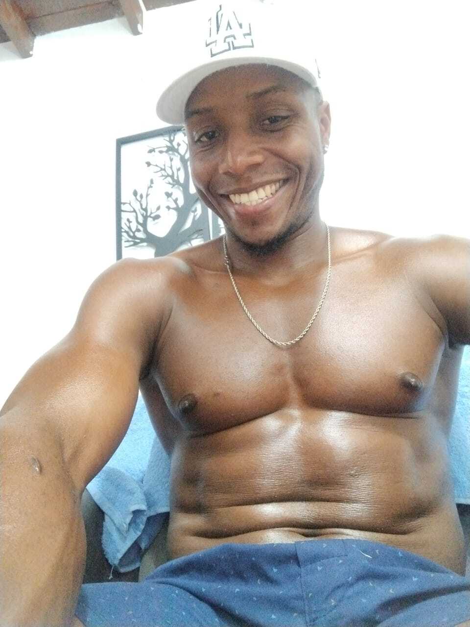 Artista bigcocklatina19 Foto 12