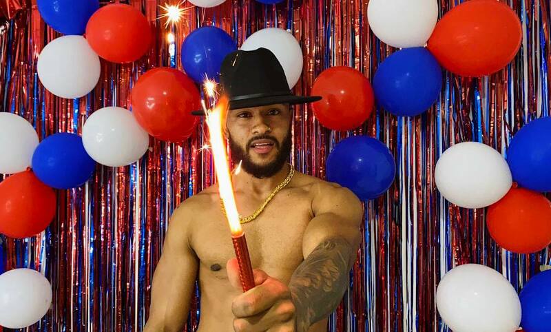 Performer PaulReid Photo 11