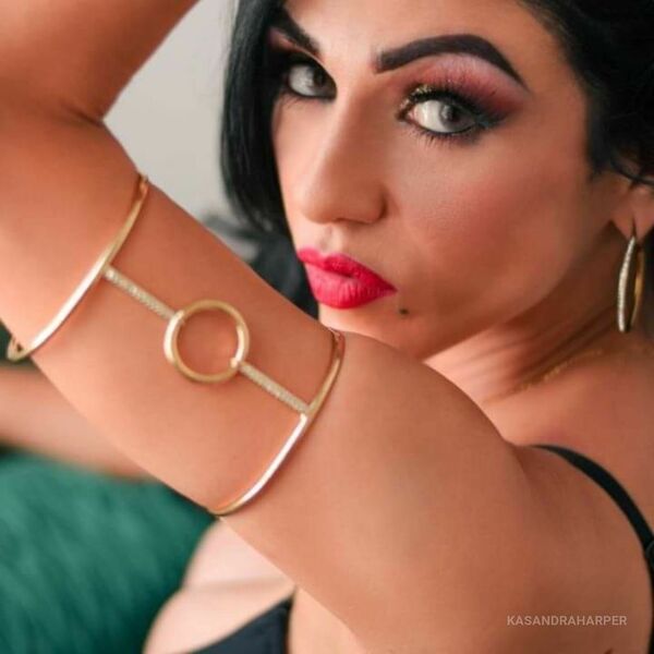 Performer KassandraaGrey Photo 11