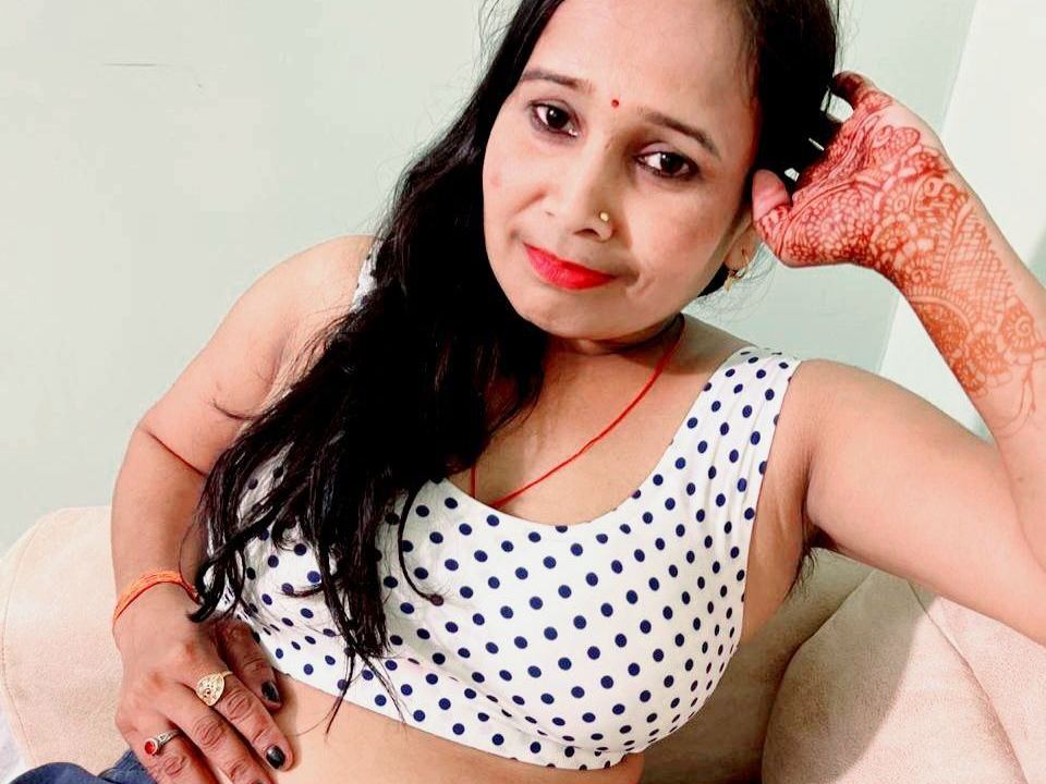 AsaAkira79 profilbild på webbkameramodell