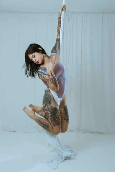 Utøver LizzieWylde Bilde 2