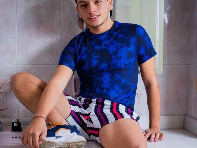 THIIAGO44 profielfoto van cam model