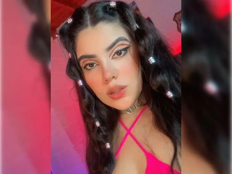 Image de profil du modèle de webcam AprilCollinxs